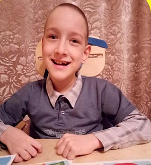 В Ухте собирают деньги на приобретение иппотренажёра Богдану Полетаеву