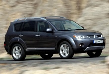 Mitsubishi объявила об отзыве более 85 000 Outlander в России