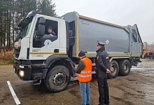 В Ухте завершился региональный конкурс водителей мусоровозной техники
